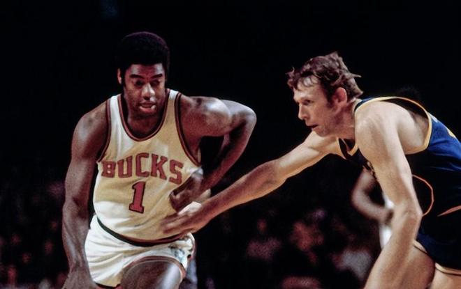 动续约条款 动续约条款