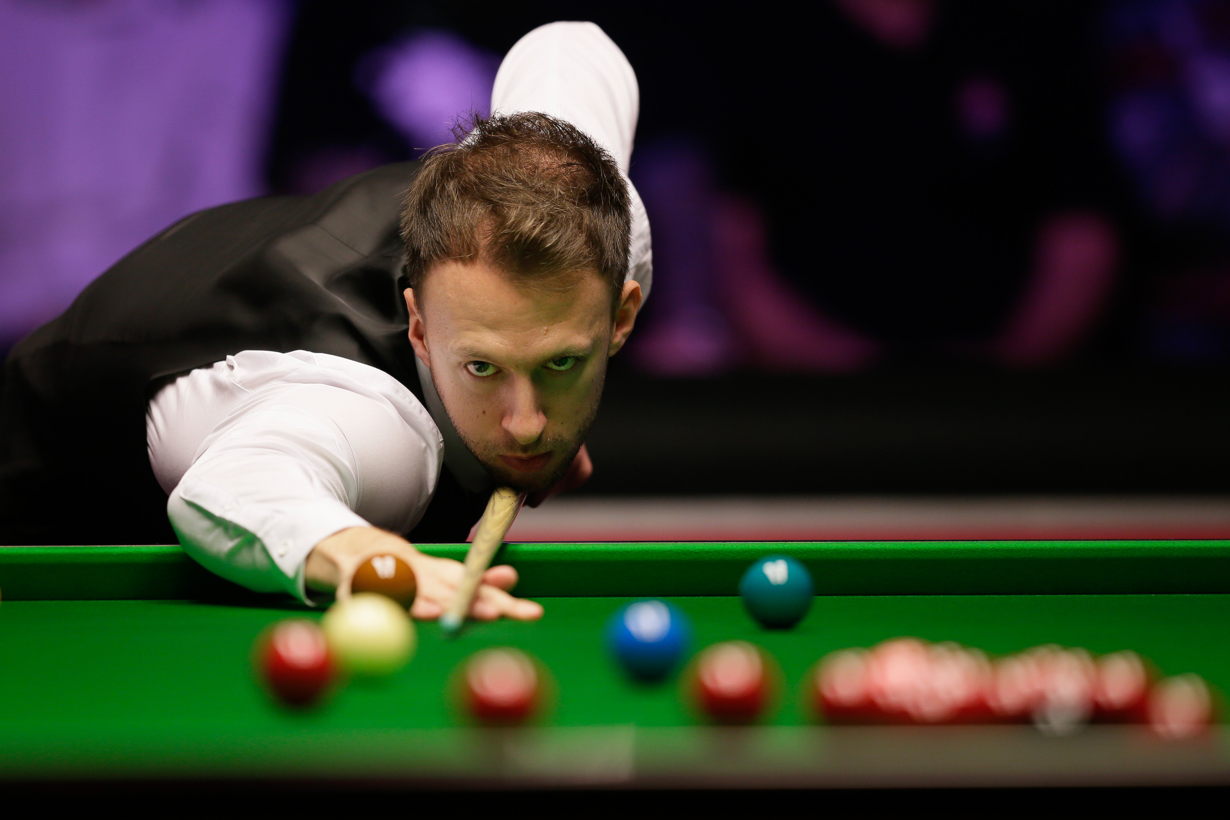 细腻的网前 细腻的网前